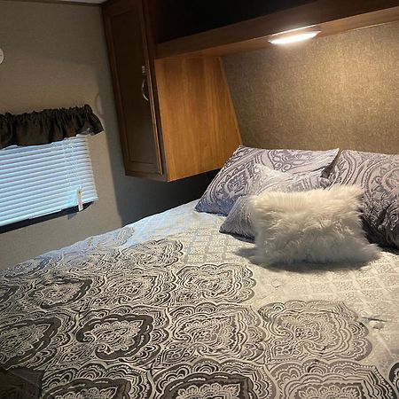 Appartamento Whispering Oak Mansion Bear Esterno foto