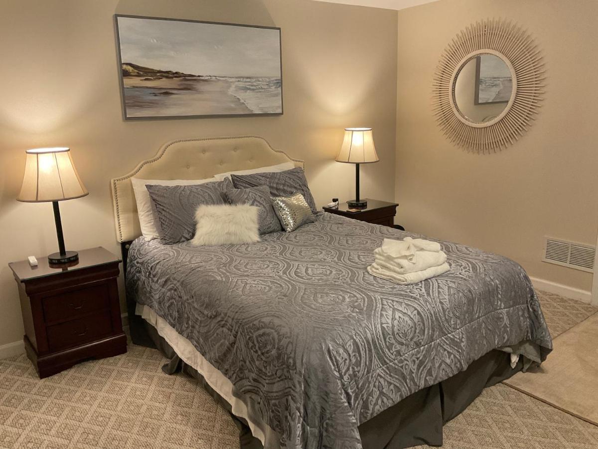 Appartamento Whispering Oak Mansion Bear Esterno foto