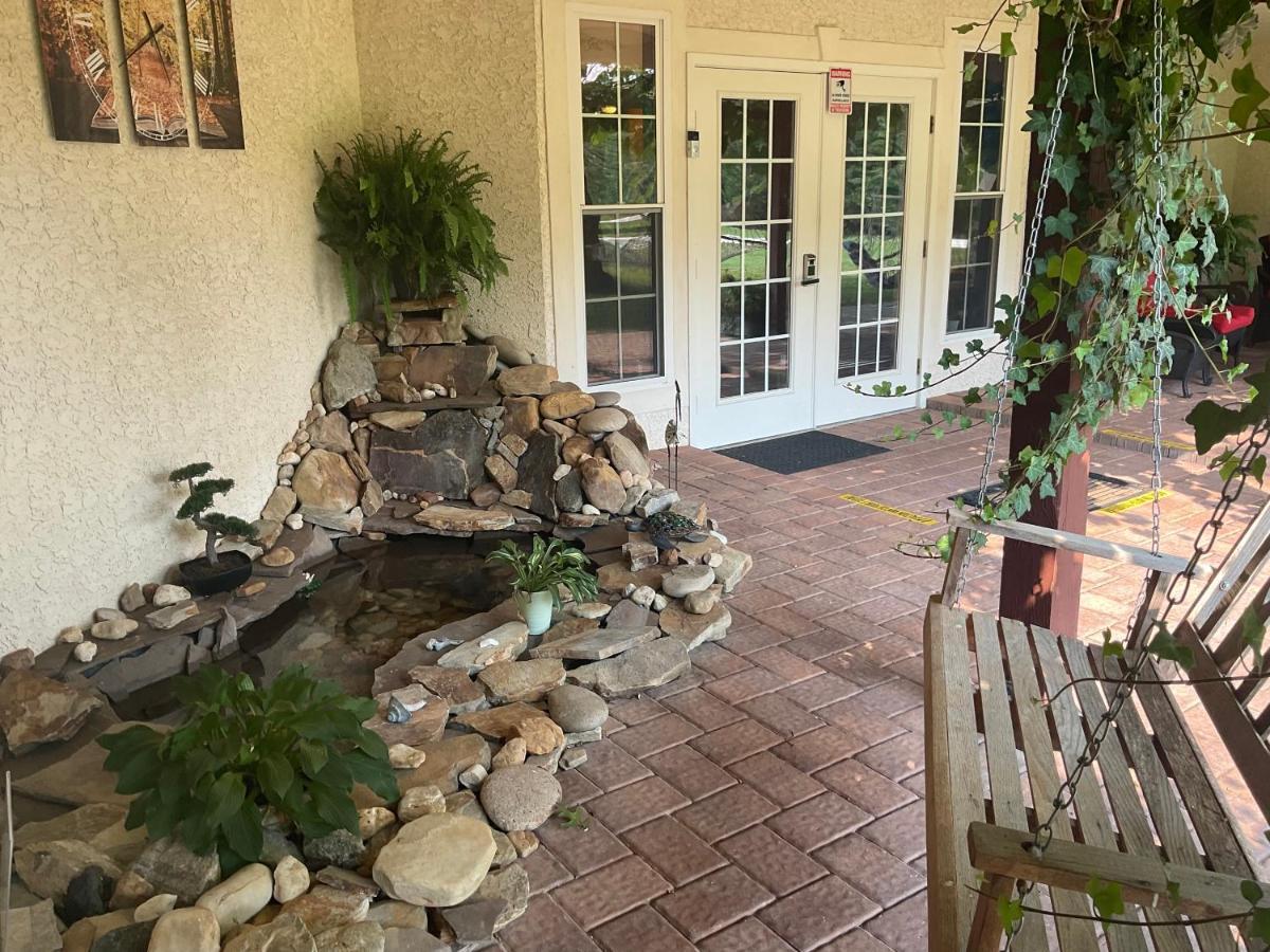 Appartamento Whispering Oak Mansion Bear Esterno foto